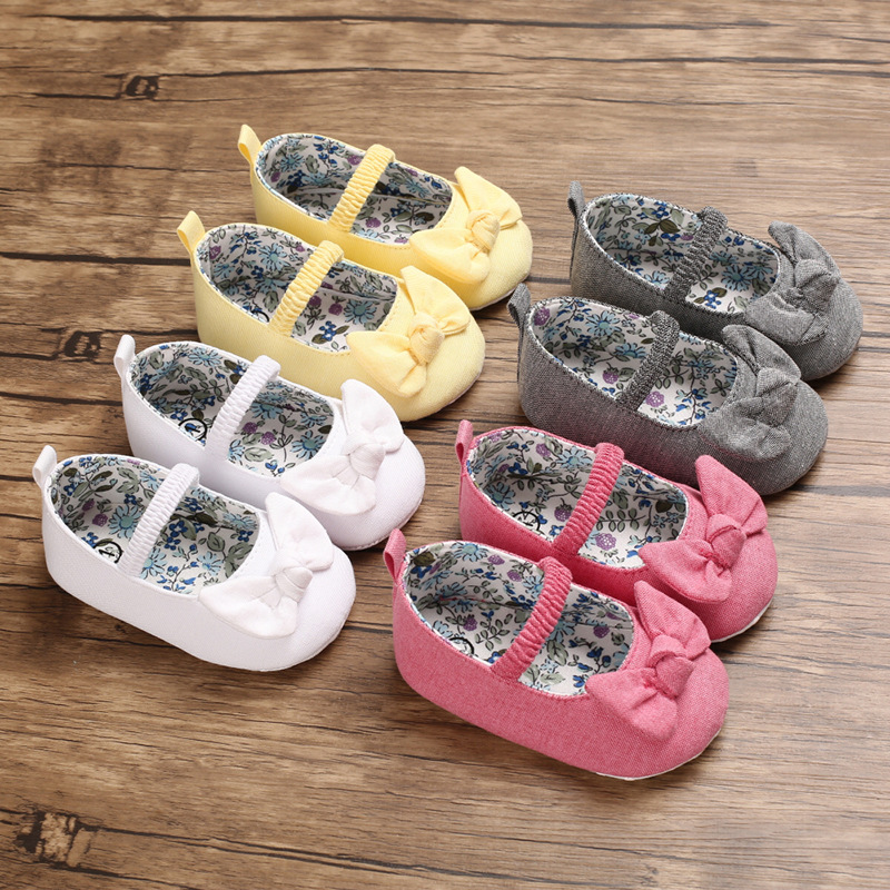 Spring and Autumn baby toddler shoes for 0-1 year old babies with soft soles and empty shoes, versatile princess shoes
