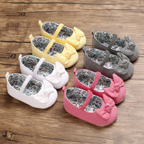 Spring and Autumn baby toddler shoes for 0-1 year old babies with soft soles and empty shoes, versatile princess shoes