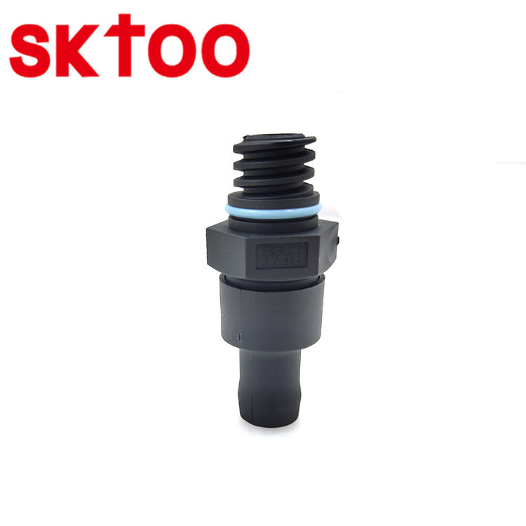 �����ڼ���JEEP����˹��300C �����Ҹǵ���PCV�� ǿ��ͨ�緧