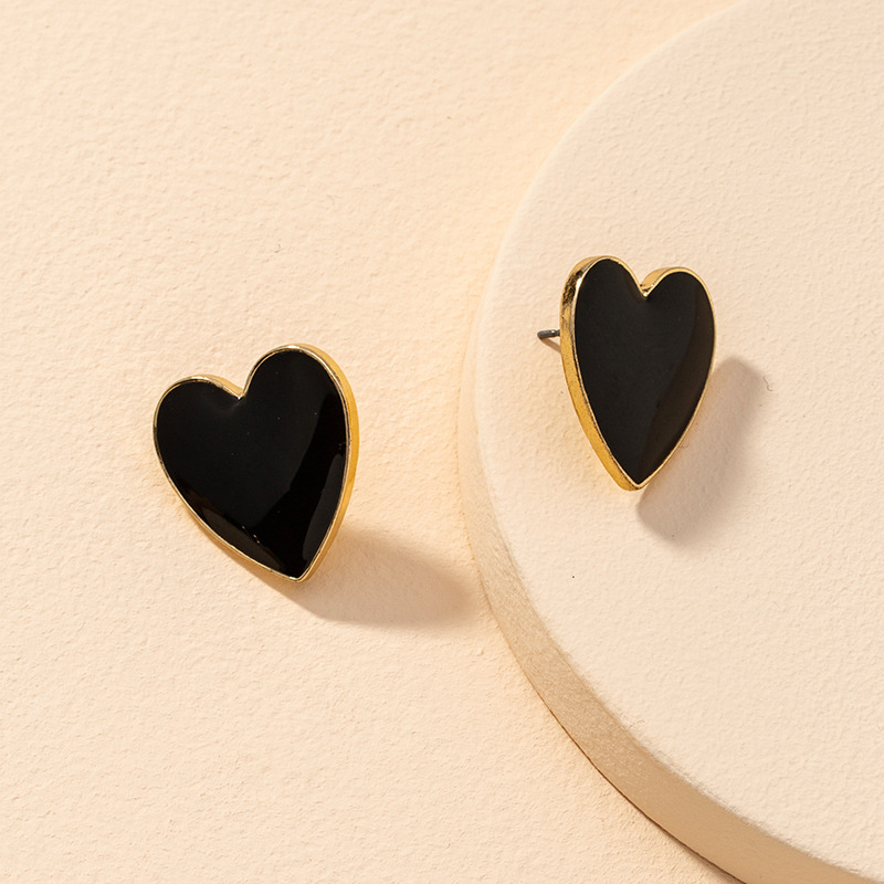 Autumn And Winter Drip Heart-shaped Hot Sale Earrings display picture 6