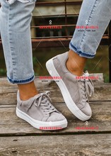 2020春季女人造PU韩版女式帆布鞋前系带耐磨女鞋代理加盟M76