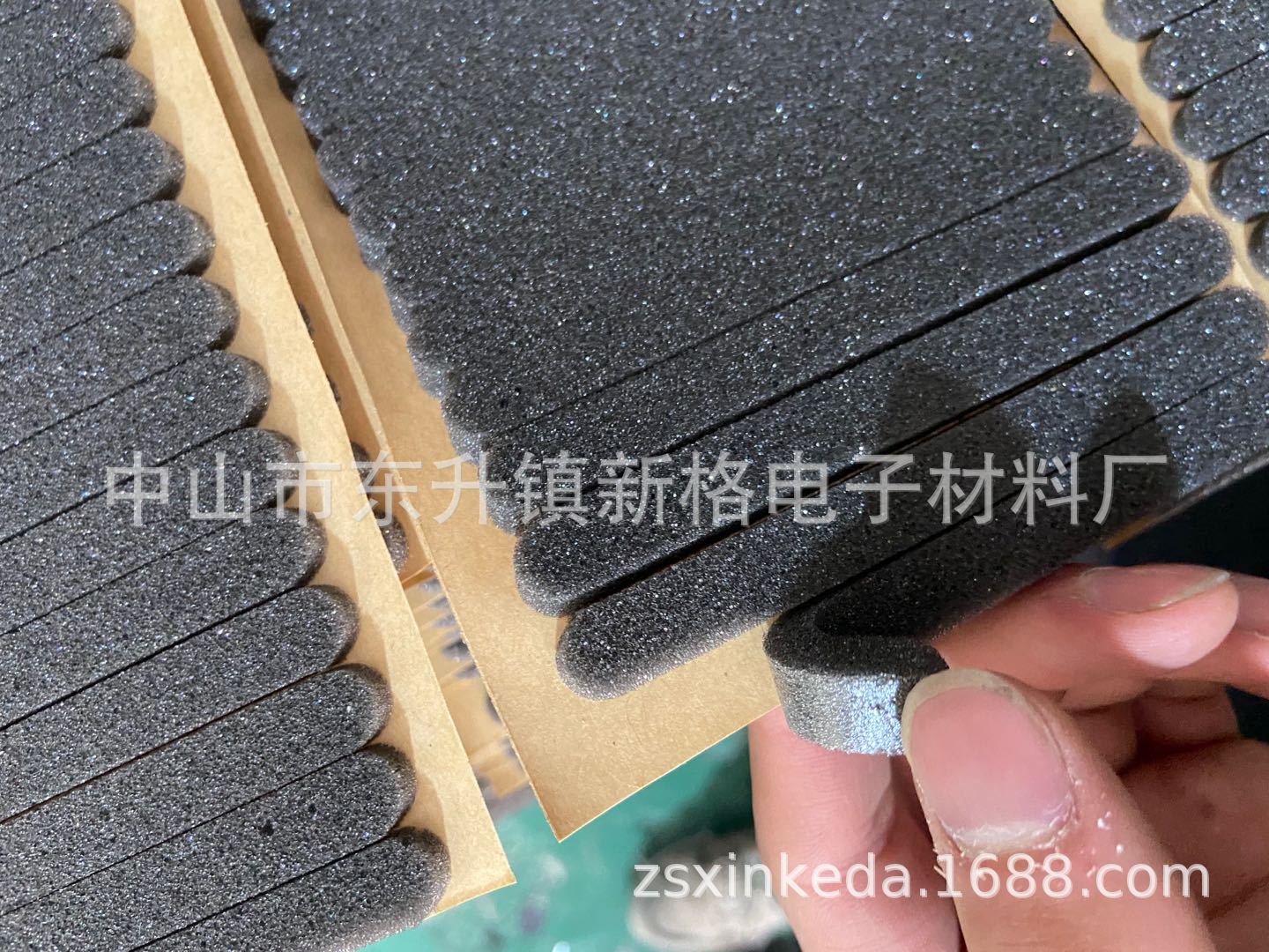 口罩海绵条 口罩防护罩海绵条 自粘防护罩海绵条 95*10