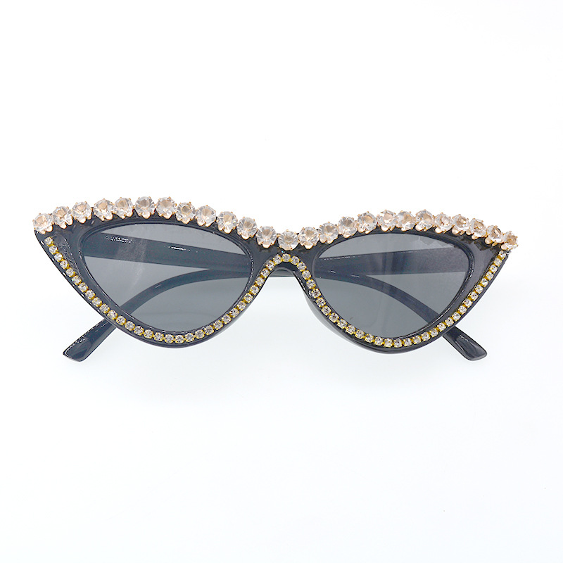 Gafas de sol de diamantes de imitacin de moda coreana Proteccin UV Gafas de sol de cristal de mujer Shijia con gafas de ojo de gato de diamantes al por mayor nihaojewelrypicture3