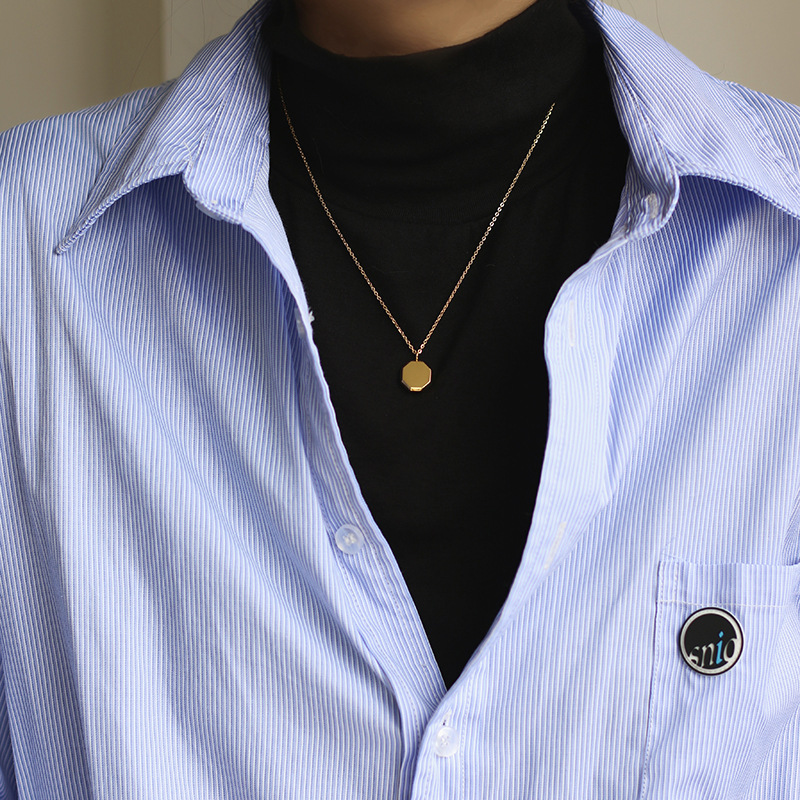 6g Weight Necklace Classification Titanium Steel Material Women'S Gender Fashion Style Simple Solid Geometric Honeycomb Titanium Steel Necklace 无