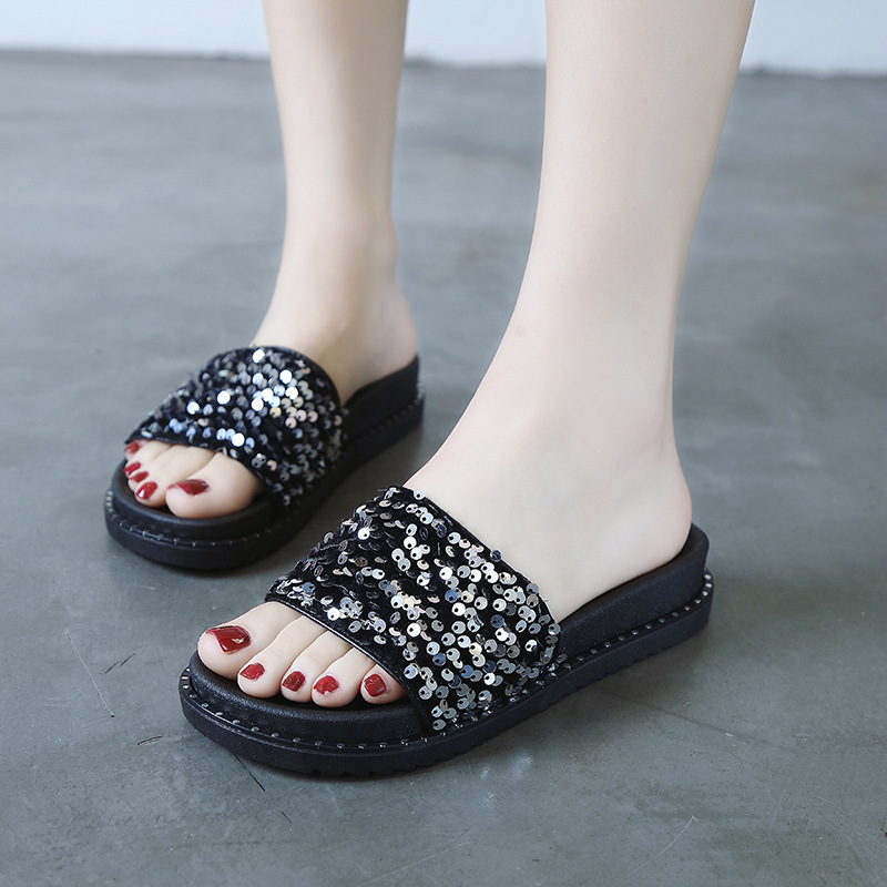 Pailletten-Mode-Hausschuhe für Damen, Sommer, koreanische Muffin-Schuhe mit dicken Sohlen, Oberbekleidung im neuen Stil, koreanischer flacher Boden, einzeilige Hausschuhe, Studenten_voghion.com