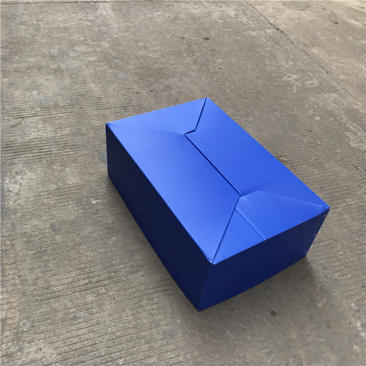 东莞大朗万通板彩色 隔板 塑胶中空板防静电阻燃骨架瓦楞板纸箱