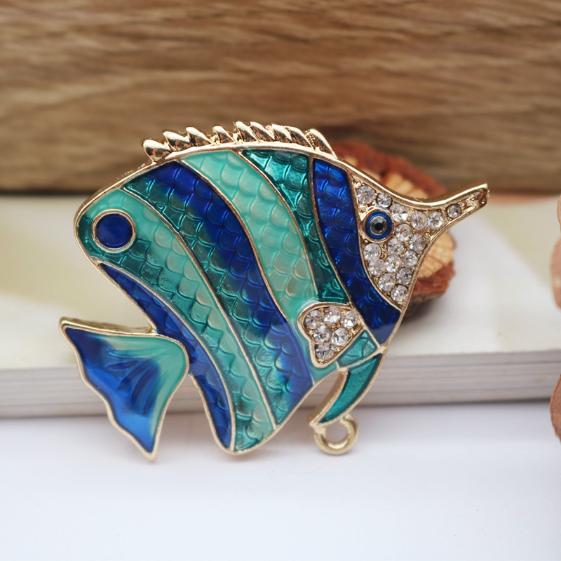 Ethnic Style Beach Fish Alloy Inlay Artificial Gemstones Unisex Brooches display picture 3