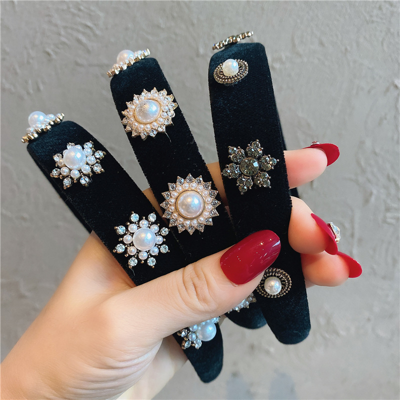 Corea del Sur Dongdaemun terciopelo diadema Chanel Estilo Vintage rhinestone diadema Internet celebridad dulce negro Super hadas accesorios para el cabello adulto