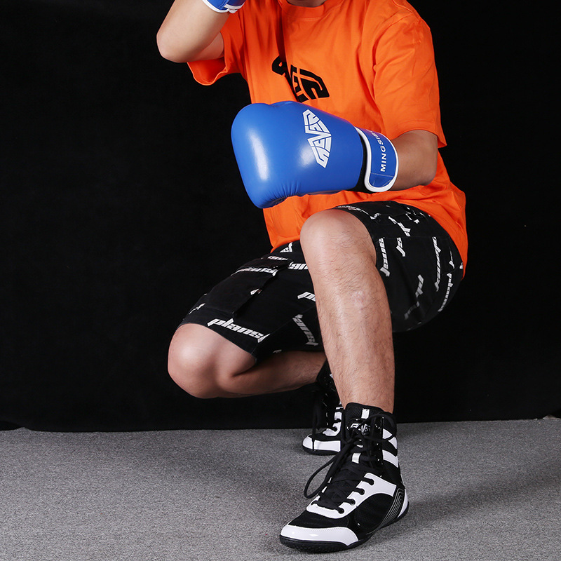 Zapatos de boxeo zapatos de lucha para hombres zapatos de lucha profesional zapatos de entrenamiento zapatos de lucha zapatos de otoño zapatos de Sanda botas de boxeo altas mujeres