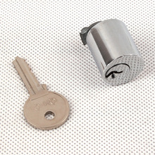 �~�iо ���I�Cе�O��W�j�C���i�^ ͨ�_�FƤ������T�iо