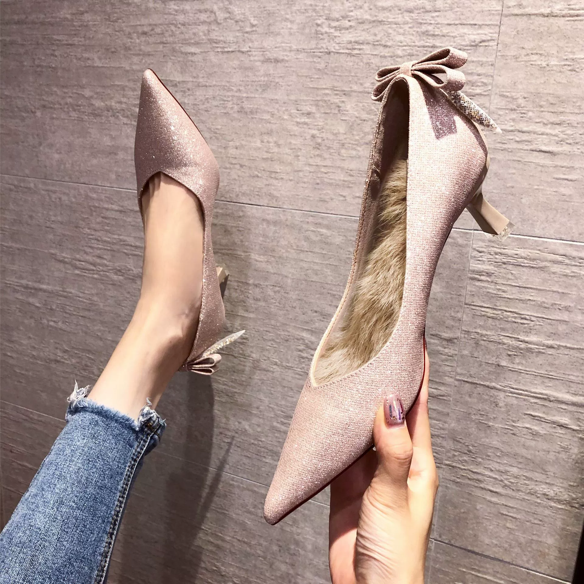 666-79 в Корейском стиле с острым носком и мелким ртом, женские фабричные туфли на высоком каблуке с прямым бантом, модные женские туфли на шпильке