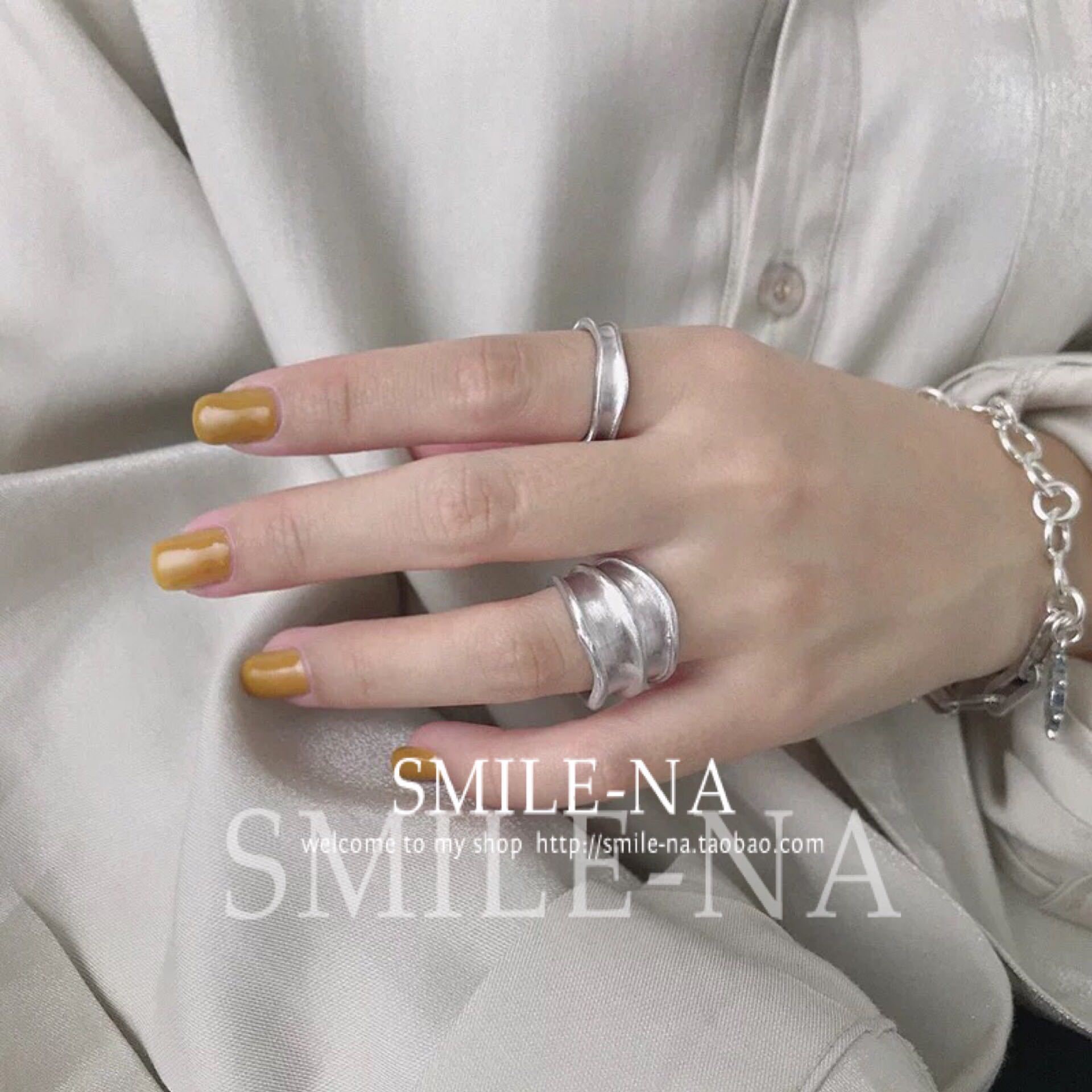 Brand design matte ring