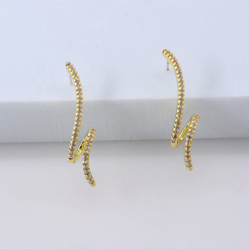 Fashion S-shaped Micro-inlaid Zircon Linear Wave Twist Earrings Simple Earrings Women display picture 6