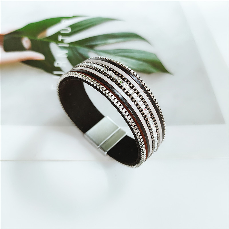 2071416w Europäische Und Amerikanische Mode Legierung Armband Weibliches Temperament Einfache Retro Persönlichkeit Diamant Pu Leder Armband Schmuck display picture 10