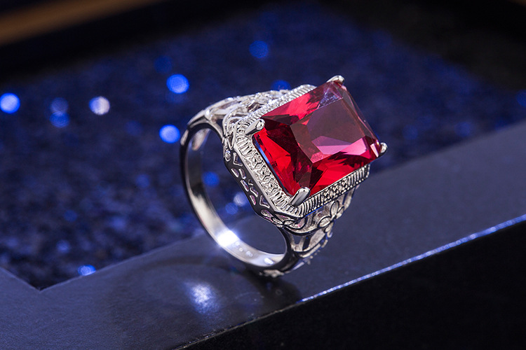 rose ruby ring European and American hollow generous ruby ring fashion jewelrypicture1