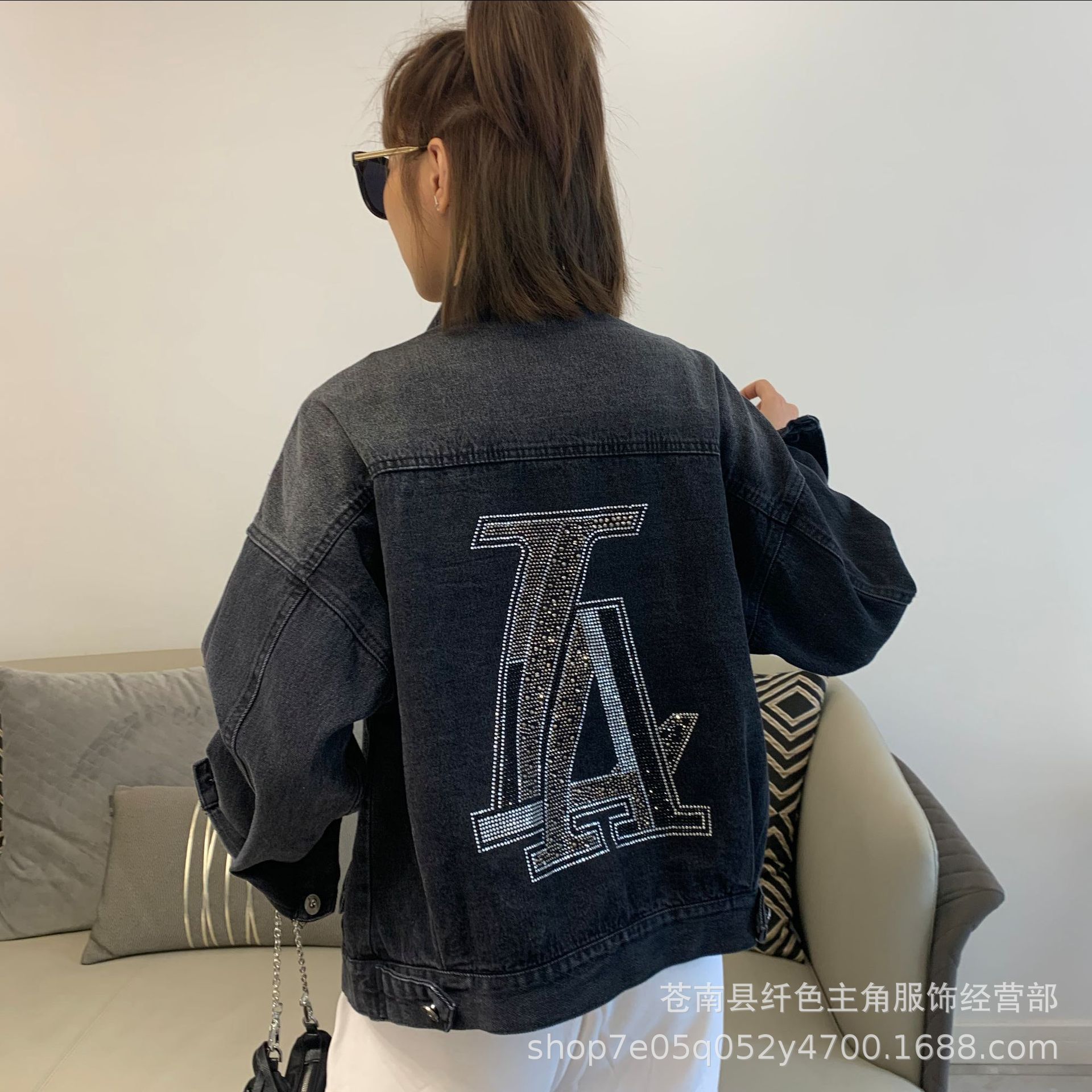 2020 Autumn Chaqueta have cash less than that is registered in the accounts heavy industry letter LA Sleeve of bat Simple models Hong Kong flavor Retro Trend