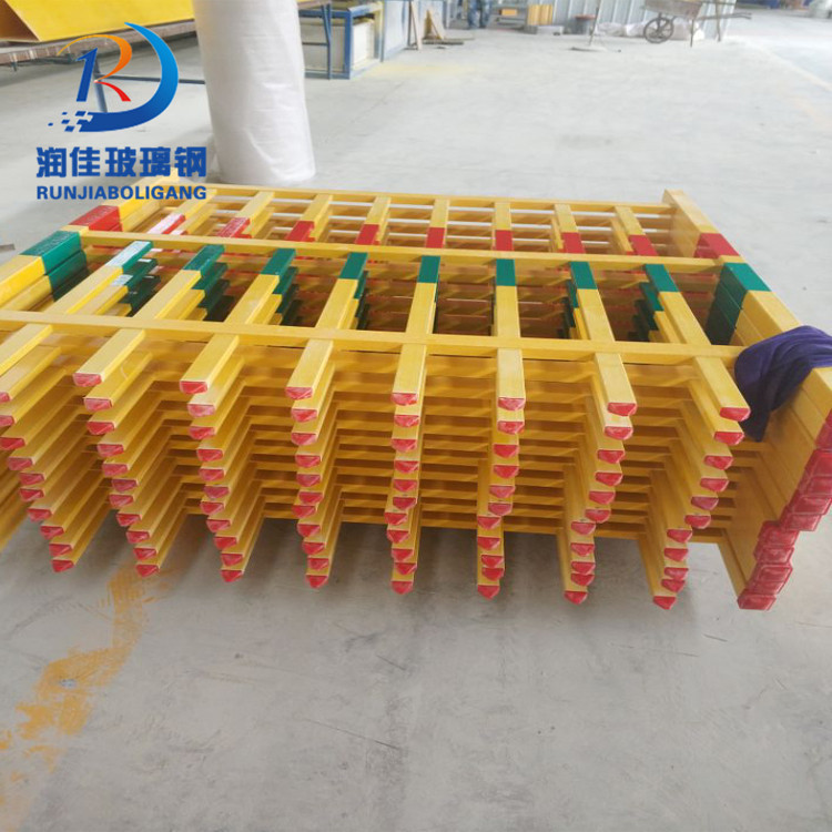 厂家生产 玻璃钢电力护栏 玻璃钢护栏连接件 、配件型号全 可定做