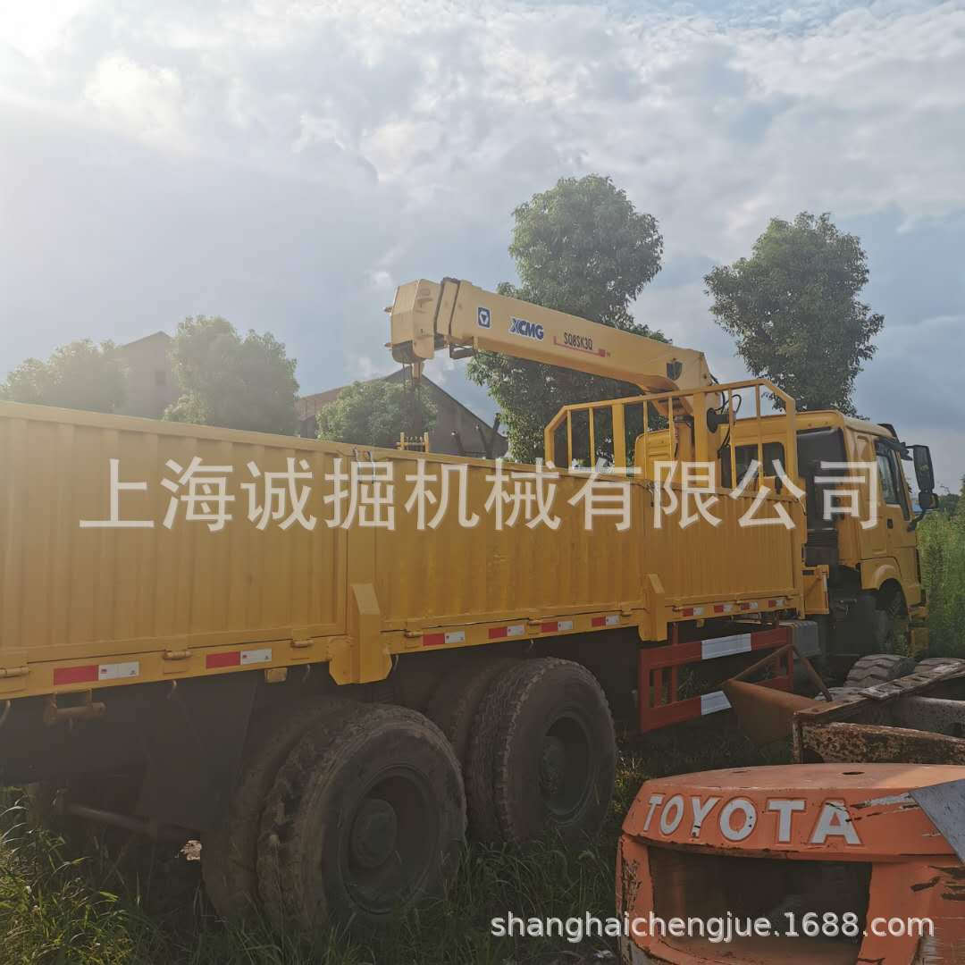 二手徐工随车吊，豪沃随车吊