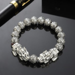 藏银民族风手链99泰银男士貔貅手链黑曜石手串老银首饰工厂直销款