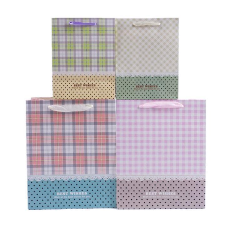 纸质包装盒手提袋适用服装类，日常用品等，颜色尺寸款式可定制