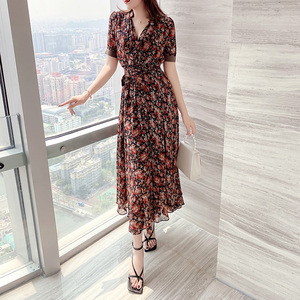 桔梗裙初恋裙森系法式夏季长裙复古碎花V领小雏菊雪纺连衣裙2055