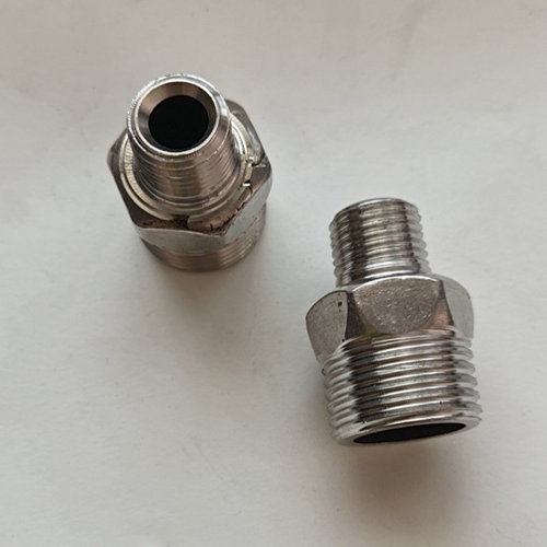 Stainless steel 4 to 2 zinc supplement plumbing accessories stainless steel straight-through zinc supplement joint pipe fittings