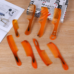 Factory direct sales, thickened version of beef tendon comb, street stalls are constantly discounting, medium and small calf tendon comb hairdressing comb wholesale