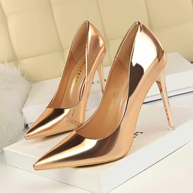 9511-a7 European and American fashion sexy metal heel high heel shallow mouth pointed nightclub show thin high heel shoe