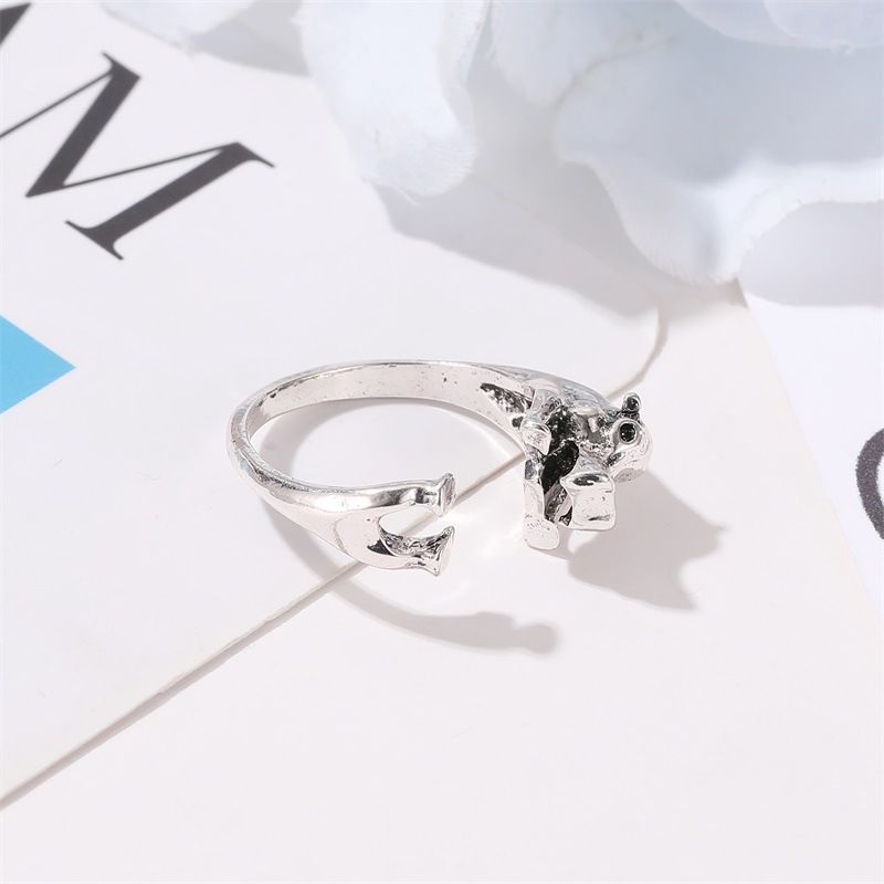 New Ring Retro Hippo Ring Opening Adjustable Finger Ring Cute Animal Ring Wholesale Nihaojewelry display picture 3