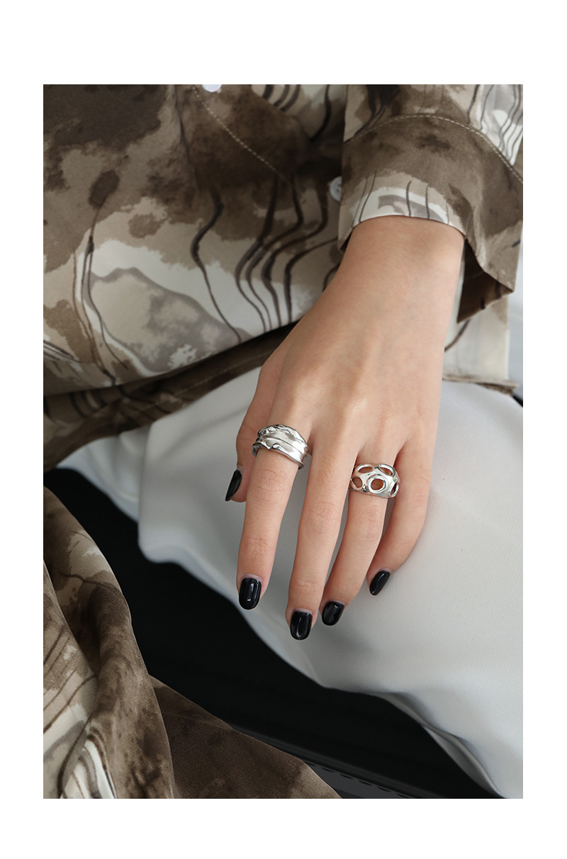 Korean version of ins cold wind minimalist irregular folds wide face S925 sterling silver ring
