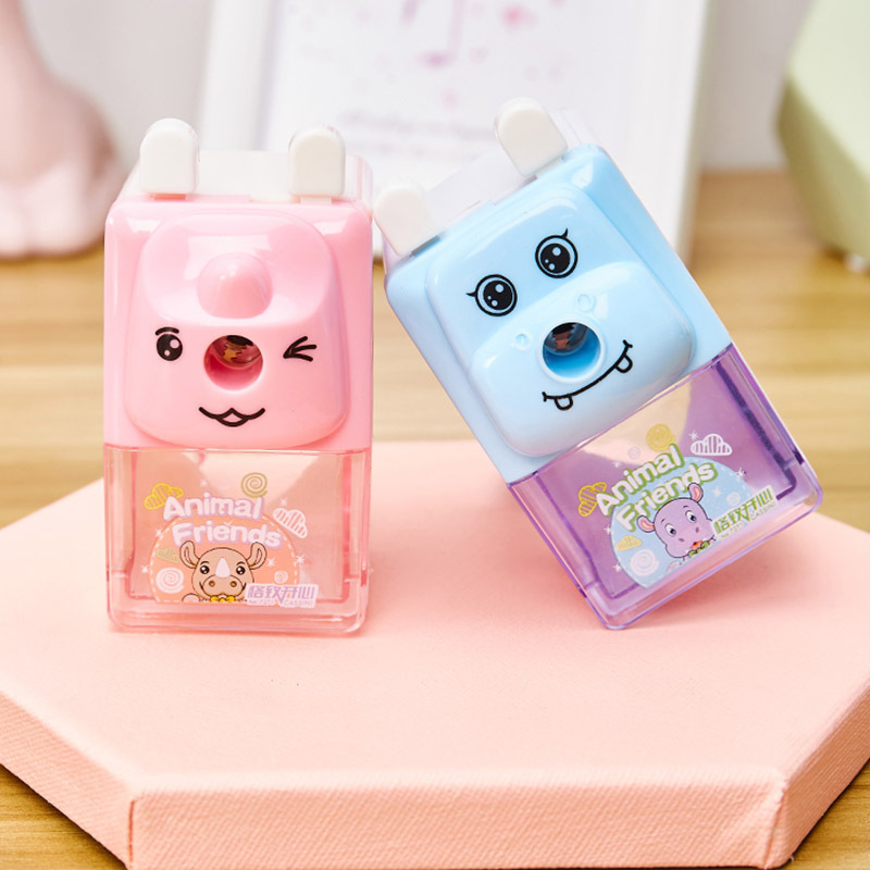 OEM ODM草原动物卡通削笔器合金钢质刀芯卷笔刀特价削笔刀