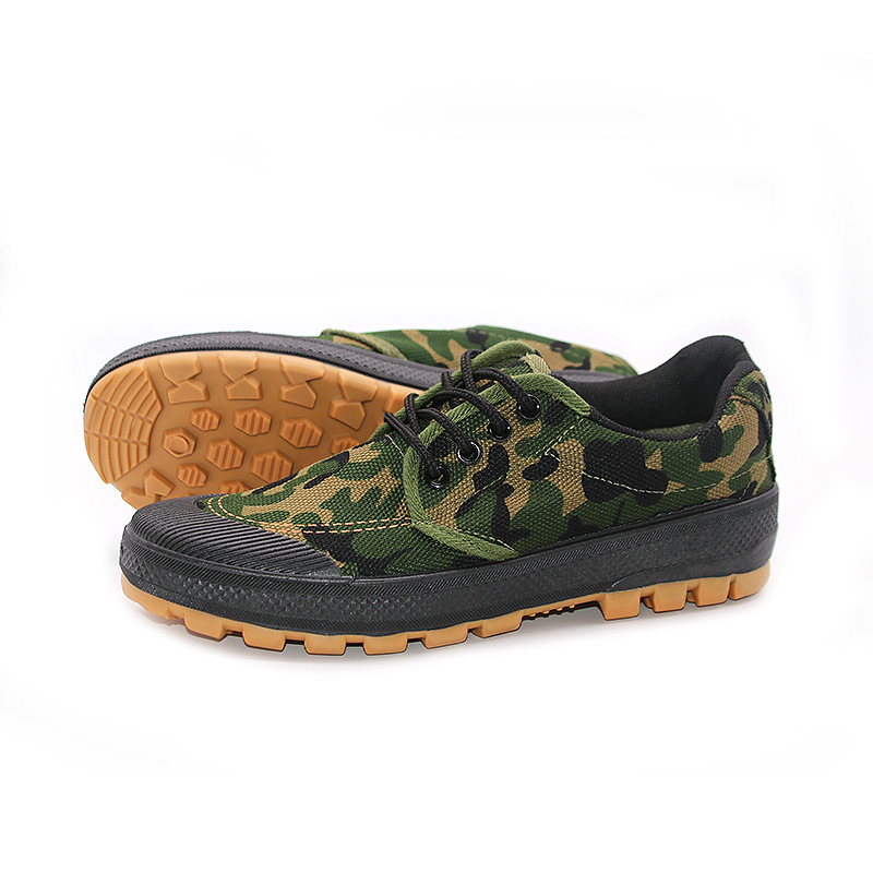Yellow shoes Jiefang Xie Old Beijing cloth shoes Gaobang Low Camouflage shoes Gym shoes wholesale