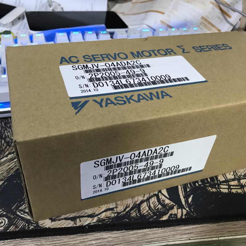 全新YASKAWA SGMPH-04A1A-YR12   400W，质保1年.