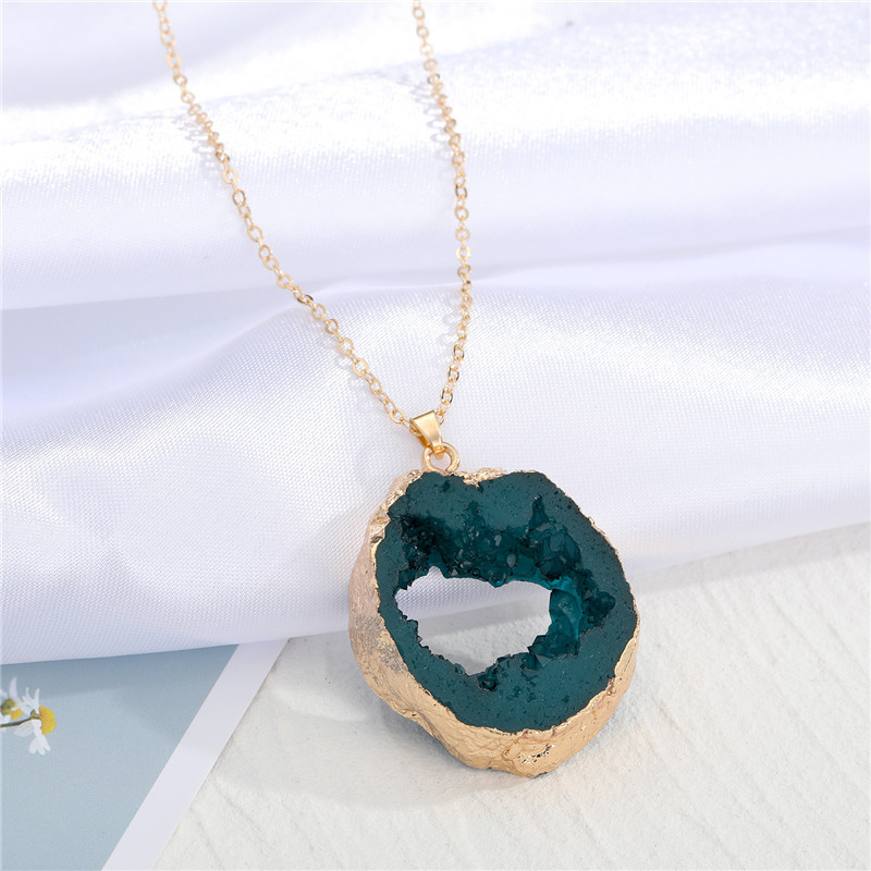 Exaggerated Personality Imitation Agate Large Pendant Necklace display picture 7