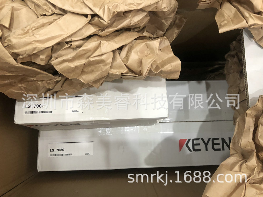 LS-7001，LS-7030 基恩士 控制器 高精度检测 全新原装正品