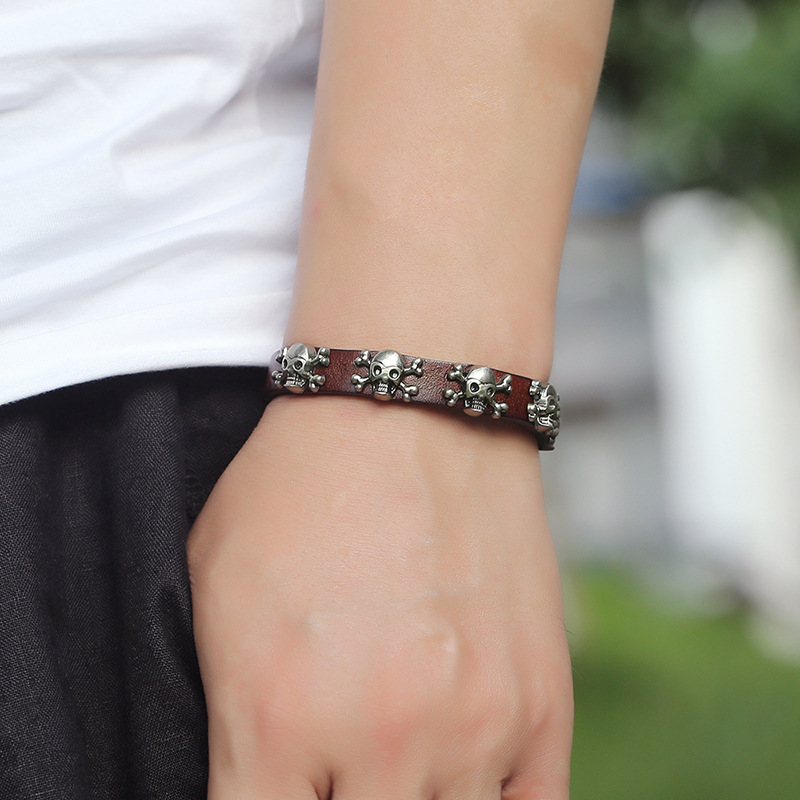 hot-selling skull punk style simple adjustable menu0027s cowhide bracelet wholesale nihaojewelry