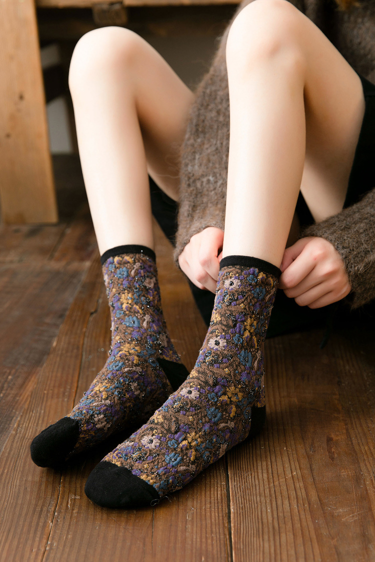 Calcetines de algodón para mujer de otoño e invierno calcetines de tubo de color de boca baja de tubo corto al por mayor NSFN4097