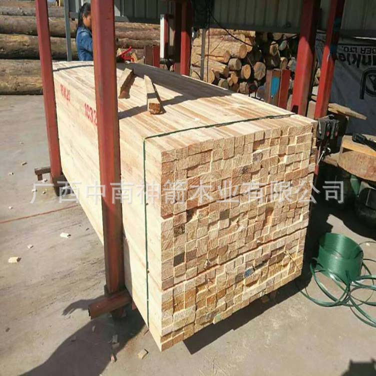 木方条建筑木方白松木方 易于固定多种规格尺寸标准大量现货