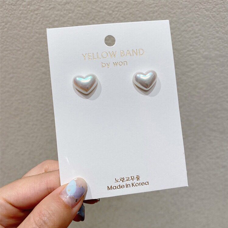 Mode 925 Silber Nadel Perle Liebe Geformte Koreanische Kleine Einfache Ohrringe display picture 6
