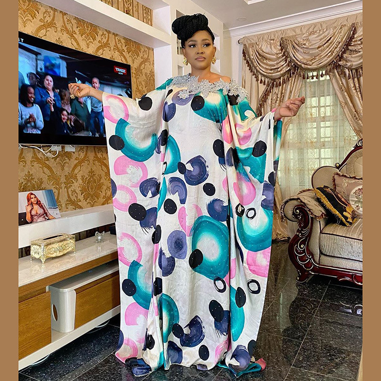 8688f6cd600e302c33503d20f4cc4d