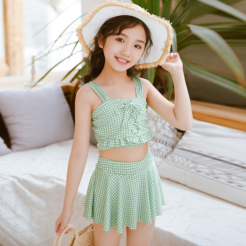 Children's swimsuit for girls, princess style, for toddlers and young children aged 2-12, including medium and large sizes, for girls taking hot springs, separate swimwear, wholesale.