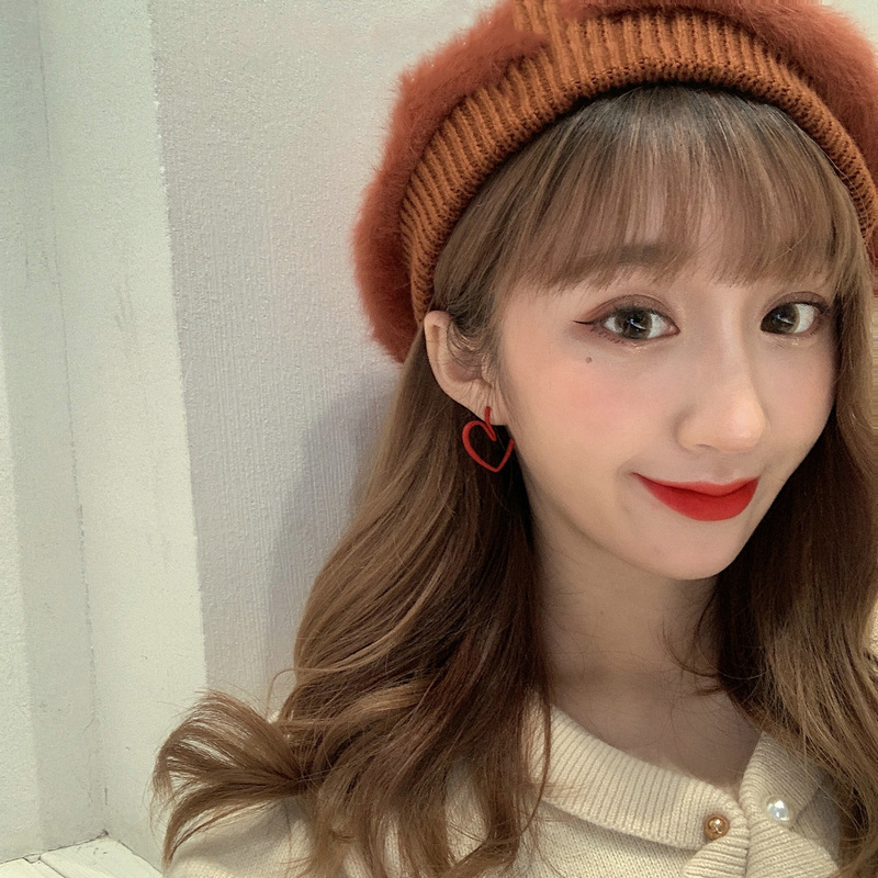 hollow love earrings