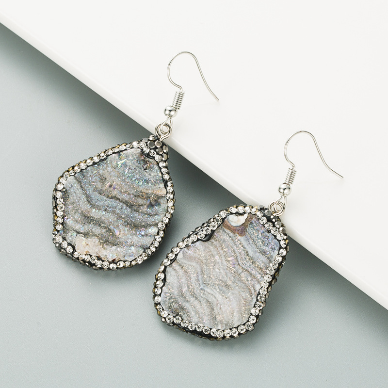 Gray Natural Stone Diamond Earrings display picture 4