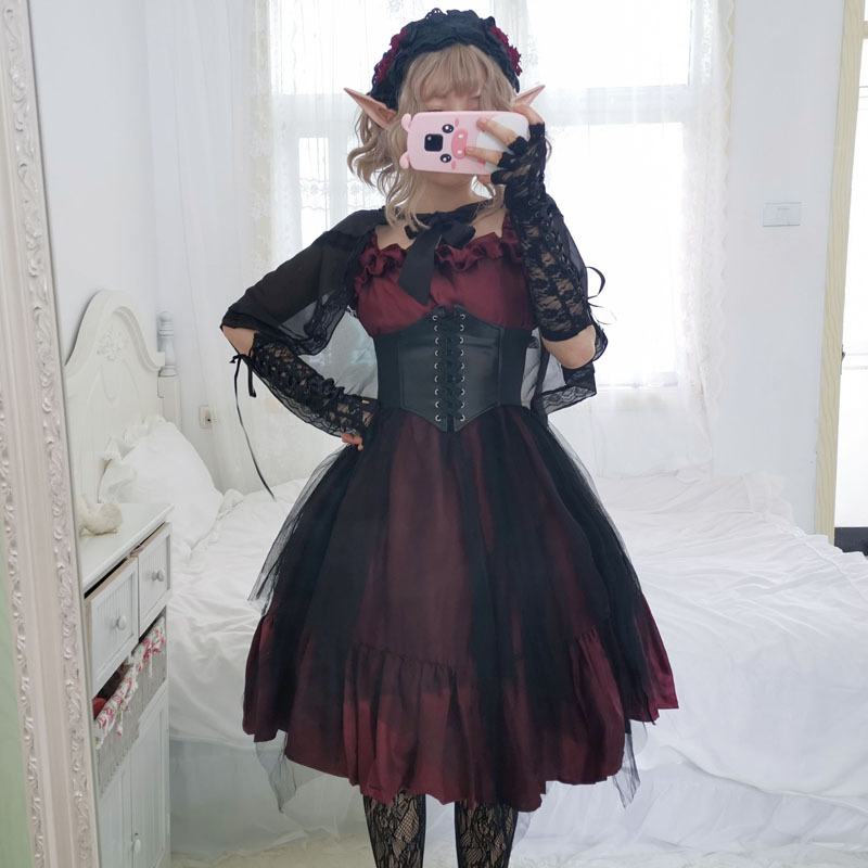 Lolita Fashion: The Black Edition — THIS IS BLACK