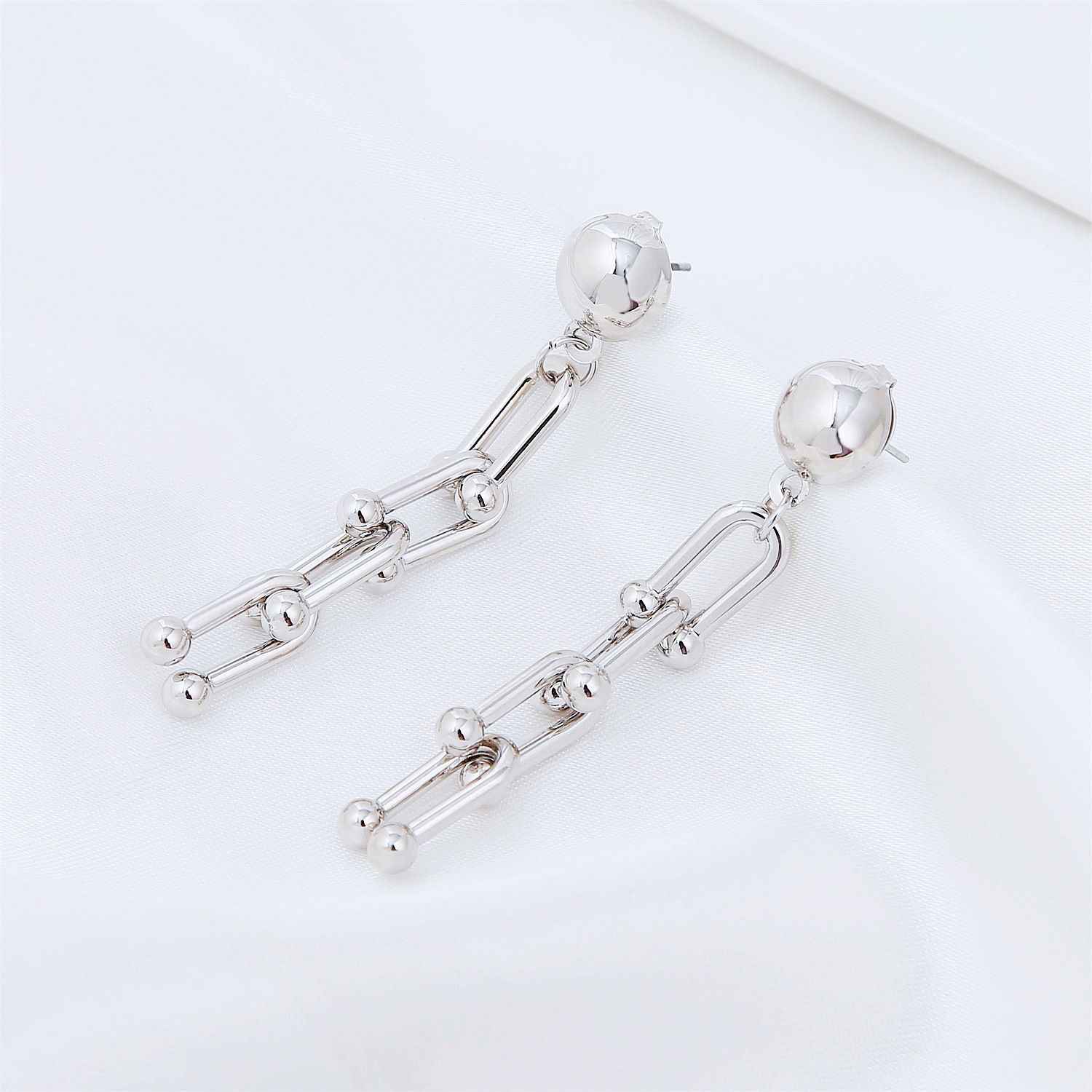 Metal Geometric Irregular Pattern Long Earrings display picture 12