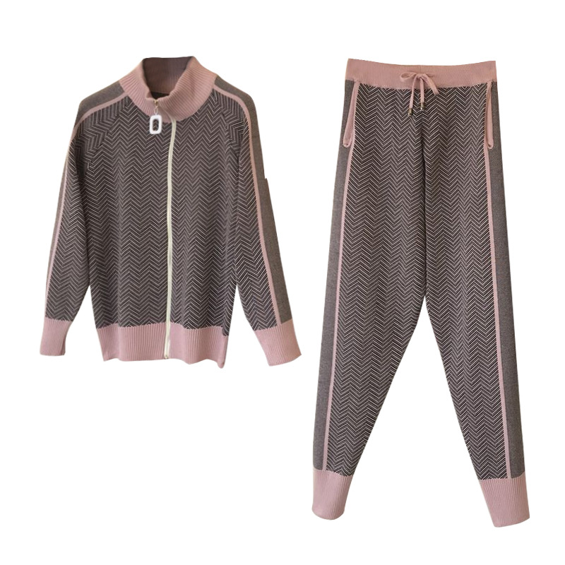 Damenbekleidung Frühling und Herbst Neue Mode Modische altersreduzierende Hosen Sanfter Wind Gestrickte Casual Sports Zweiteilige_voghion.com