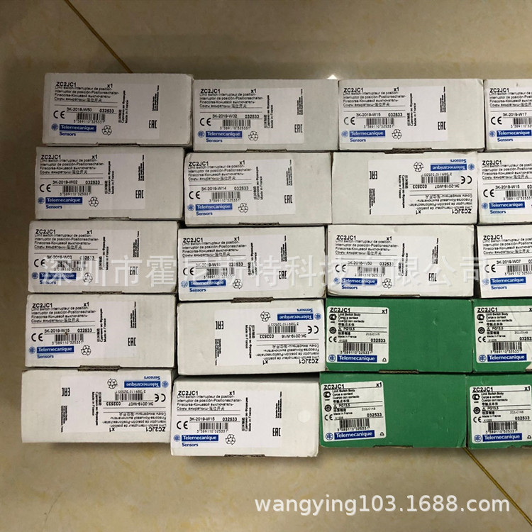 原装全新限位开关ZC2JE01 ZC2JE705 ZC2JE82 ZC2JY11国外直接订货