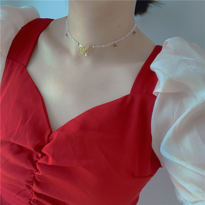 Korea The New Retro Palace Style Handmade Crystal Hollow Double Butterfly Wild Temperament Clavicle Chain Necklace Wholesale Nihaojewelry display picture 4