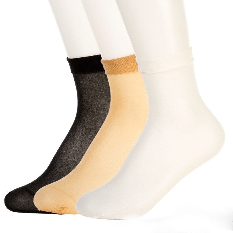 Disposable socks boys and girls children's playground candy color skating rink color white socks shopping mall try shoes socks short stockings