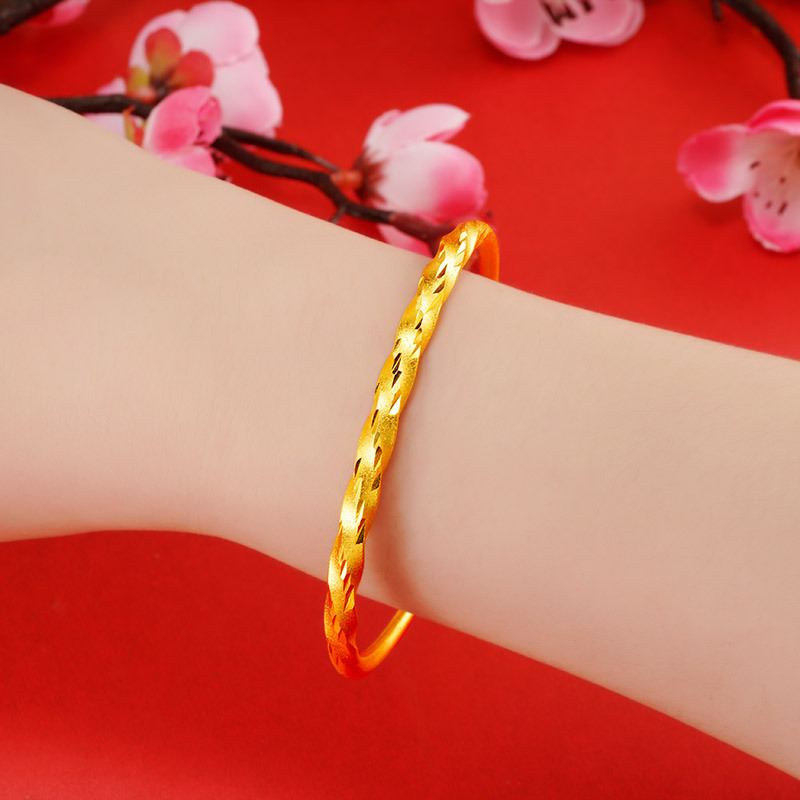 Exquisita imitación 24K oro torcedura lluvia de meteoros pulsera joyería de la boda viento étnico arena oro redondo vientre Push-Pull pulsera